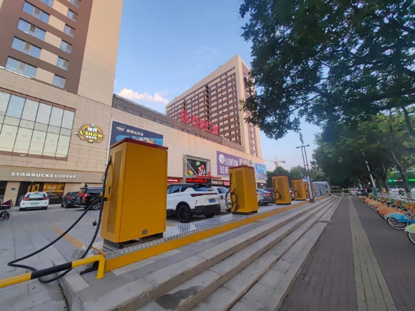 电利来直流汽车充电桩：17个省份已开展车网互动规模化应用试点  